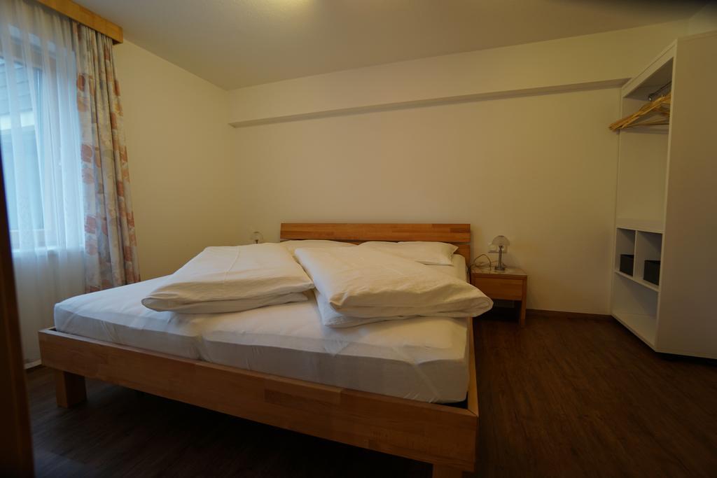 Ferienwohnung Fam Alfons Geiler Heinfels Ruang foto
