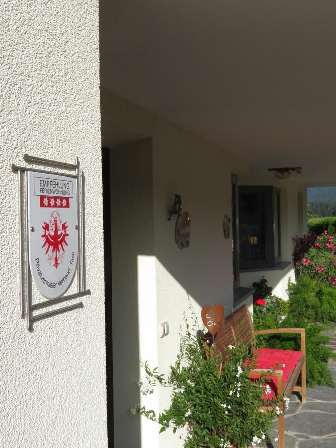 Ferienwohnung Fam Alfons Geiler Heinfels Bagian luar foto