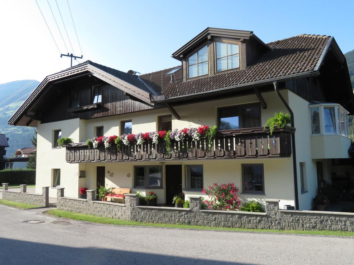 Ferienwohnung Fam Alfons Geiler Heinfels Bagian luar foto